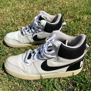NIKE Court Borough MID 838938-100
